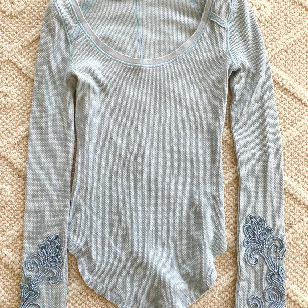 Free people long sleeve light blue